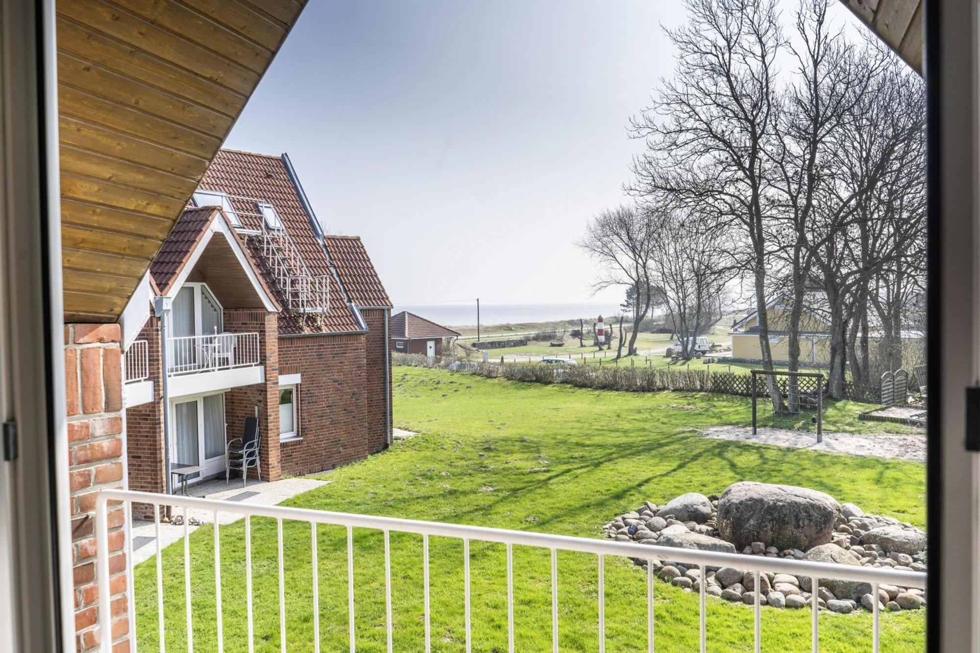Urlaub Mit Ostseeblick, Schwimmbad, Sauna & Direkte Strandlage Kronsgaard Esterno foto